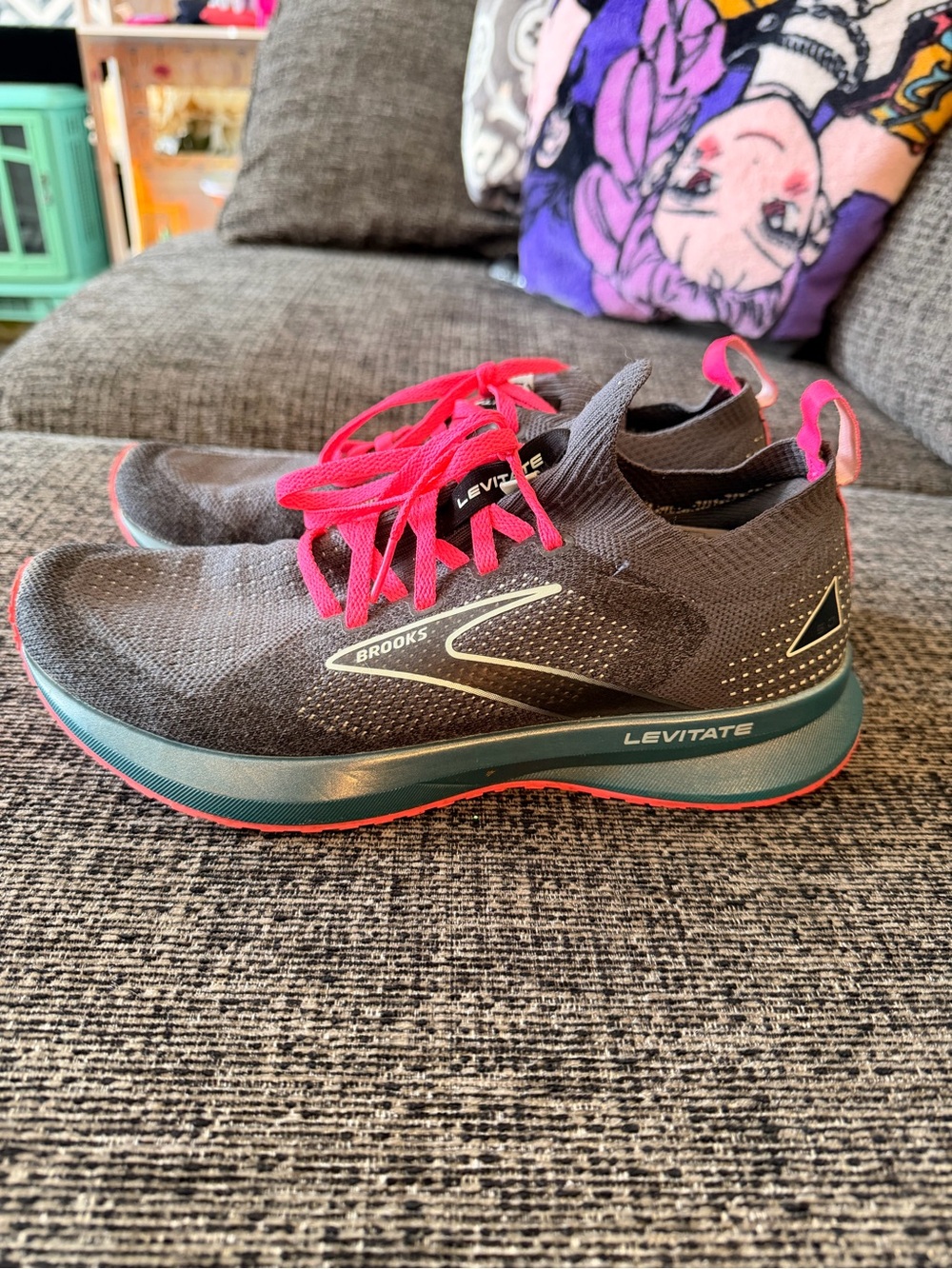 Brooks Levitate Women's Running Shoes — Gray with Pink and teal Accents